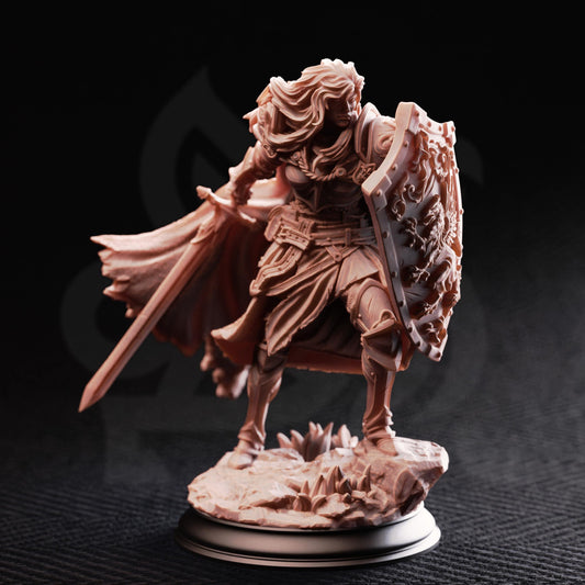 Female Human Fighter - Lydia the Untarnished 32mm Resin Miniature D&D 3D Print DND Mage