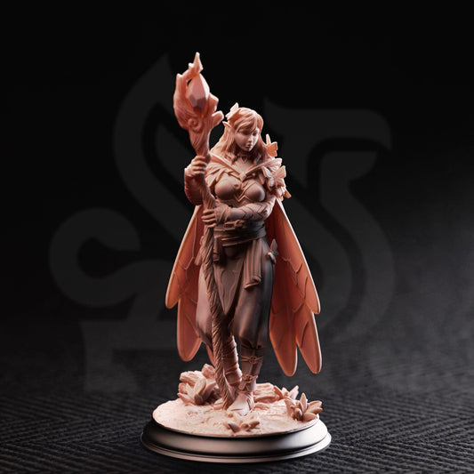 Druid of the Canopy - Kahlia Birdsong 32mm Resin Miniature D&D 3D Print DND Mage